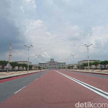 Putrajaya, Pusat Pemerintahan Malaysia yang Memikat