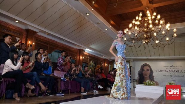 5 Busana Andalan Karina Nadila untuk Miss Supranational 2017