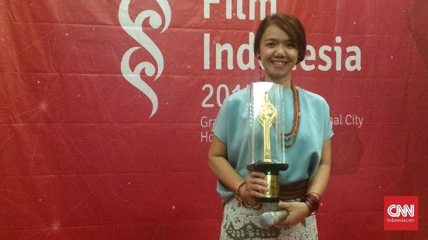 Pemenang Penata Busana Terbaik FFI 2017.