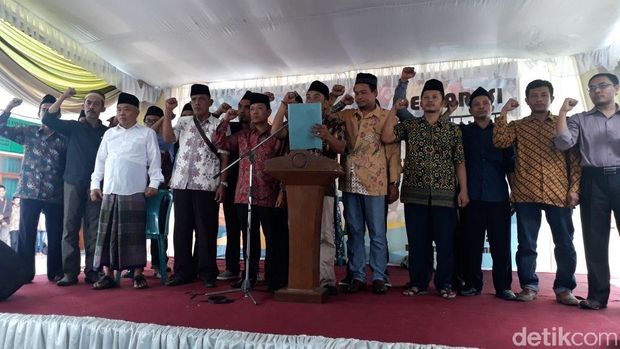 Ratusan Orang di Jatim Deklarasi Siap Menangkan Khofifah