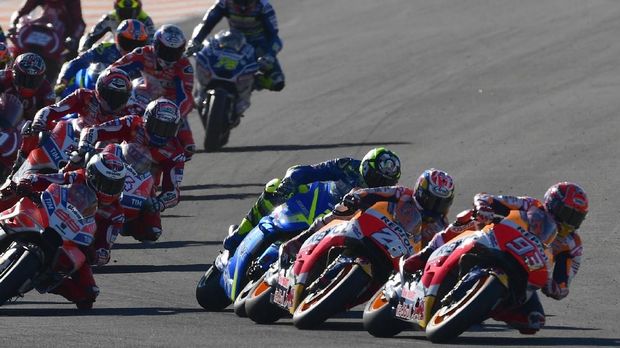 Marc Marquez tampil tenang di MotoGP Valencia.