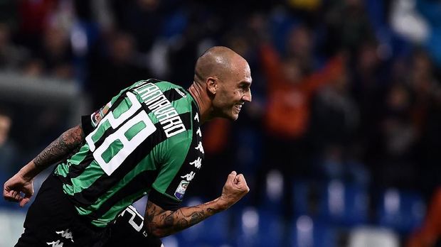 Paolo Cannavaro menumpahkan kekesalannya kepada FIGC atas kegagalan Timnas Italia ke Piala Dunia 2018. (
