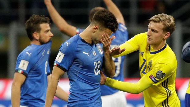 Timnas Italia disingkirkan Swedia di fase play-off kualifikasi Piala Dunia 2018 zona Eropa. (