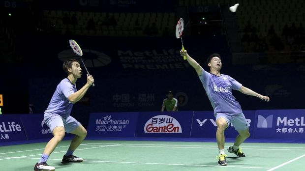 Marcus Fernaldi/Kevin Sanjaya akan bertemu pasangan tuan rumah di babak semifinal China Open 2017.