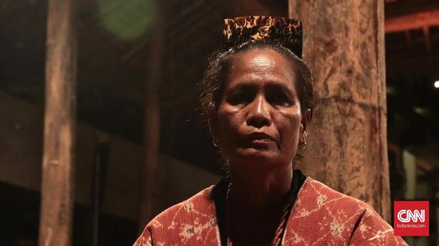 Cerita Biyan di Balik Peragaan Tenun Sumba