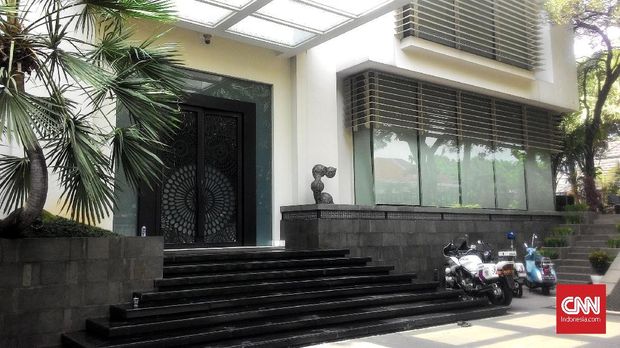 Istri Setnov Kesulitan Hubungi Suami Saat KPK Geledah Rumah