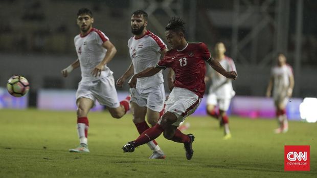 Timnas Indonesia diminta mengantisipasi umpan silang dan situasi bola mati.