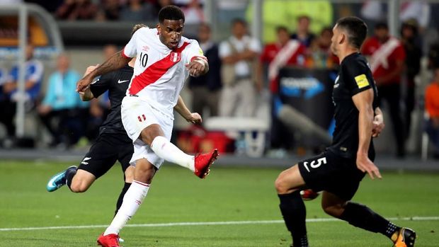 Jefferson Farfan mencetak salah satu gol penentu Timnas Peru ke Piala Dunia 2018.