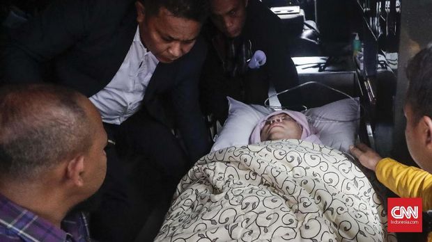 Hilman Mattauch, Wartawan Dekat Setya Novanto yang Celaka