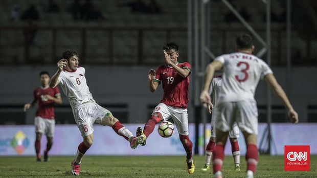 Timnas Indonesia bermain buruk di babak pertama saat melawan Suriah.