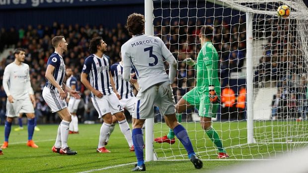 West Bromwich Albion dihancurkan Chelsea 4-0 di kandang sendiri, berujung pada pemecatan Tony Pulis. (