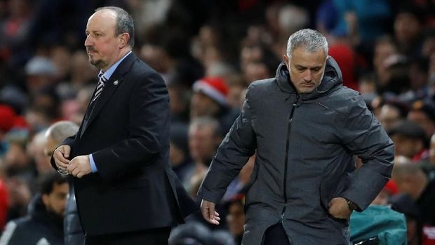 Jose Mourinho memuji manajer Newcastle United, Rafael Benitez. (