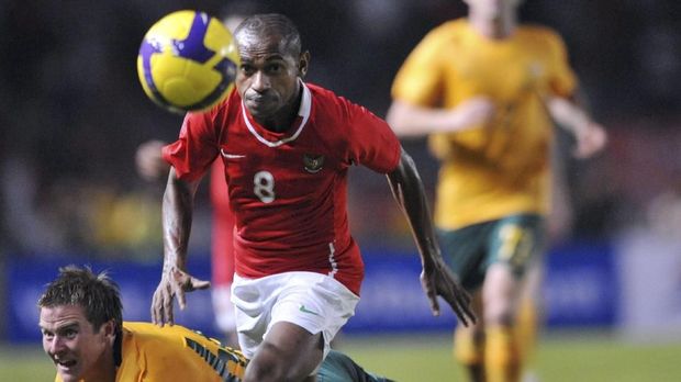Elie Aiboy didatangkan Selangor FA pada 2005 bersama dengan Bambang Pamungkas. (