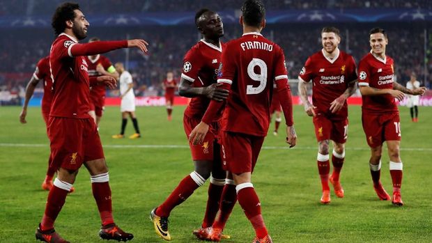 Mohamed Salah membuat Liverpool memiliki lini depan yang tajam musim ini.