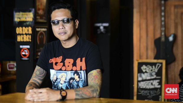 Gofar Hilman, Punk Jalanan yang Jadi Penyiar Kenamaan (EMBG)