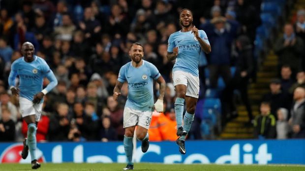 Raheem Sterling mencetak gol tunggal kemenangan Manchester City atas Feyenoord.