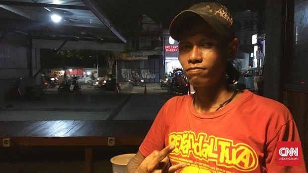 Belajar Arti Tanggung Jawab dari Mumu, Anak Punk Jalanan