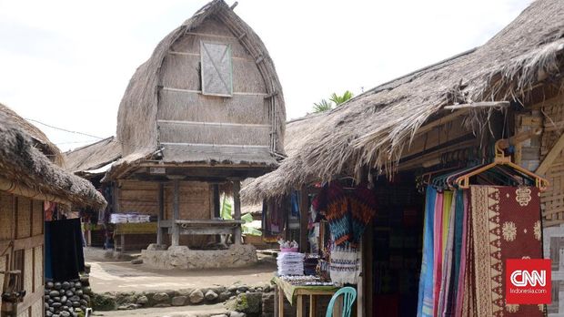 Menjejak Lombok Demi Mandalika