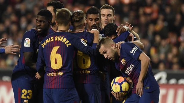 Barcelona harus mendapat tambahan tiga poin untuk menjaga jarak dengan para pesaing.