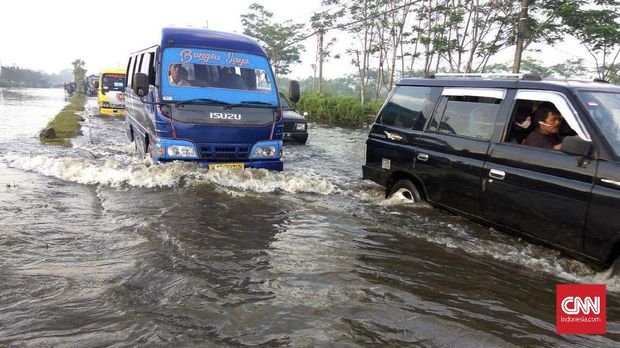 Rel Porong Terendam Banjir Kai Siapkan Skenario Perjalanan