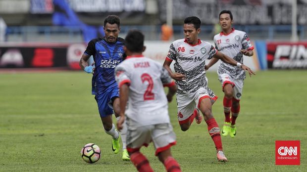 PSIS Semarang dan Martapura FC berduel berebut satu tiket ke Liga 1 2018.