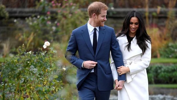 Pangeran Harry akhirnya meresmikan pertunangannya dengan Meghan Markle.