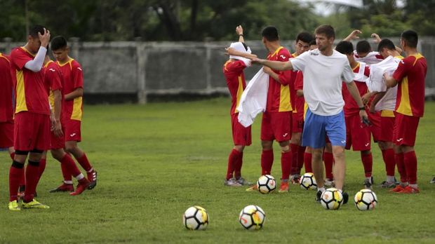 Timnas Kirgistan akan menjadi lawan terakhir Timnas Indonesia di Tsunami Cup 2017.