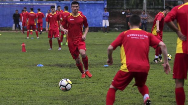 Timnas Kirgistan merupakan tim dengan peringkat FIFA terbaik di Tsunami Cup 2017.