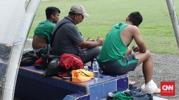 Dokter Timnas Indonesia, Syarief Alwi, ingin belajar tentang penanganan medis di Real Madrid dan Timnas Spanyol. (