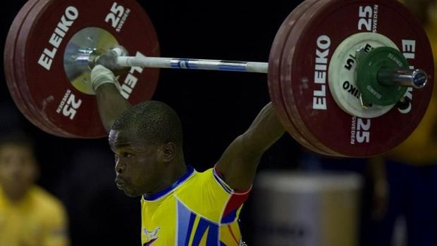 Atlet angkat besi Kolombia, Edwin Mosquera, diduga korban pembunuh bayaran. (