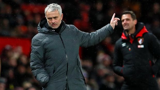 Jose Mourinho pernah dua kali dipecat Chelsea sebelum bergabung dengan Manchester United.