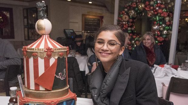 Kian Serius, Tom Holland Disebut Bertemu Orangtua Zendaya