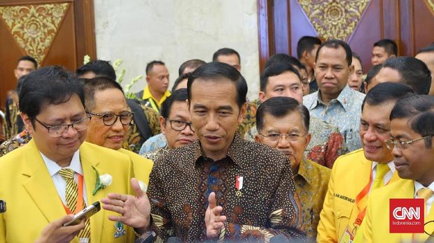 Standar Ganda Politik Jokowi di Balik Rangkap Jabatan Menteri