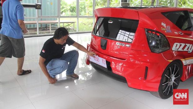 Resmikan Tol, Presiden Jokowi Bakal Jajal Mobil Listrik ITS