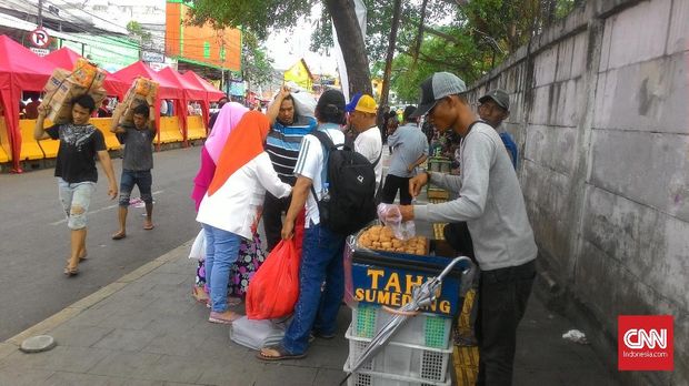 Kemendagri Kritik Anies soal Tutup Jalan Tanah Abang