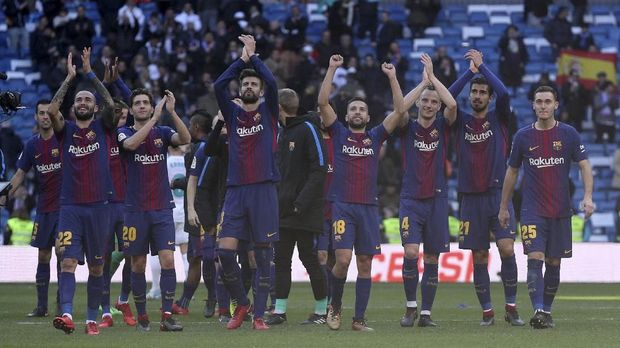 Barcelona berhasil mempermalukan Real Madrid di Santiago Bernabeu.