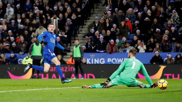 Jamie Vardy sempat membawa Leicester City unggul di laga lawan Manchester United.