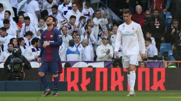 Lionel Messi secara statistik individu jauh lebih baik dibandingkan Cristiano Ronaldo pada laga El Clasico Barcelona vs Real Madrid. (