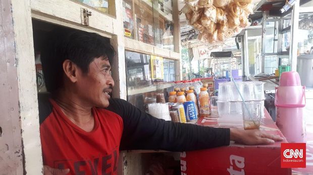 Suhendi, warga gusuran Kampung Pulo, menceritakan harapannya di tahun baru.