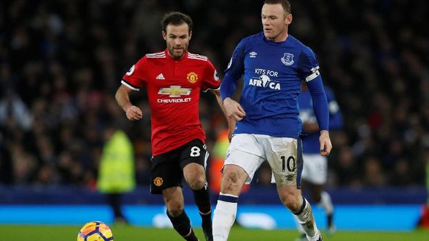 Manchester United sempat kesulitan menghadapi Wayne Rooney dan kawan-kawan. (