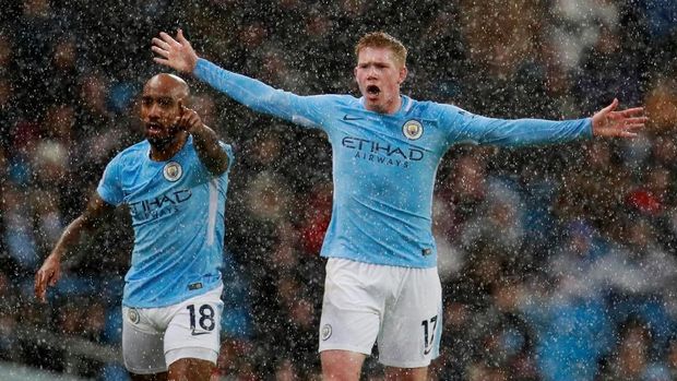 Kevin de Bruyne yang sempat diragukan tampil, tetap dimainkan Pep Guardiola lawan Watford. (