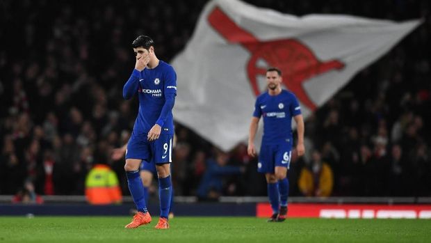 Chelsea harus puas dengan raihan satu poin di markas Arsenal.