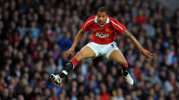 Bebe hanya tampil di tujuh pertandingan bersama Manchester United.