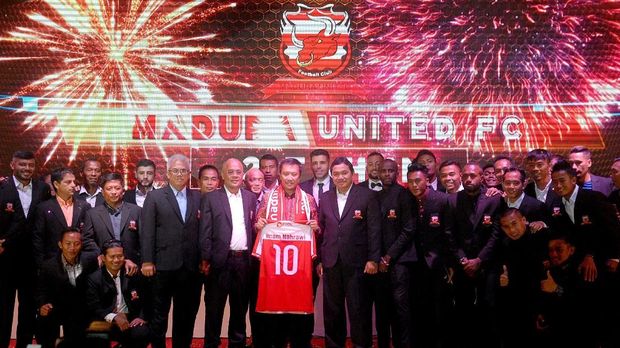 Madura United menggelar launching skuat musim 2018 di sela Suramadu Super Cup 2018. (