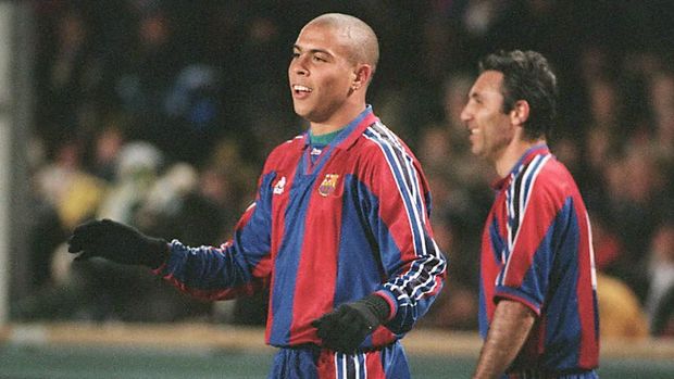 Ronaldo pindah ke Barcelona setelah sebelumnya memperkuat PSV.