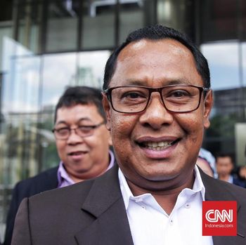 Fredrich Yunadi Resmi Daftarkan Praperadilan Lawan KPK