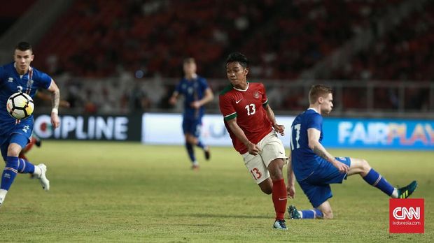 Febri Hariyadi jadi pesaing terberat Irfan Jaya di sektor sayap Timnas Indonesia.