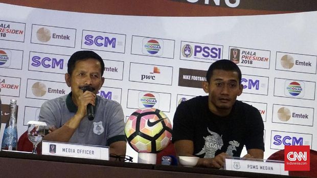 Djadjang Nurdjaman berhasil membawa PSMS Medan menang di markas Persib Bandung.