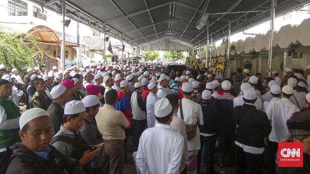 Takbir Iringi Kepulangan Tito Usai Melayat Habib Abdurrahman