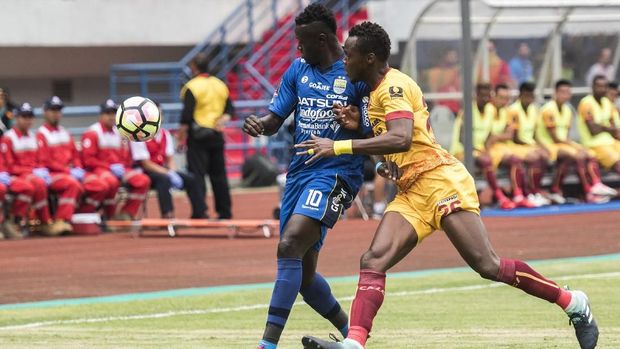 Persib Bandung mengawali Piala Presiden 2018 dengan menghadapi Sriwijaya FC.